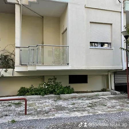 Roel&alvi Vacation Golem Apartment